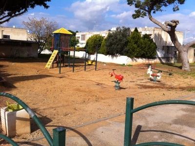 קיסר ניהול נכסים ודירות בחדרה מציע להשכרה דירה חדשה ברחוב השיקמה בחדרה