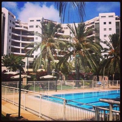 קיסר ניהול נכסים ברעננה מציע דופלקס מדוגם בפרויקט היוקרה צמרות רעננה