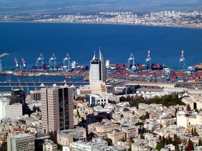 קיסר ניהול נכסים ושטחים מסחריים מרכזים מסחריים בחיפה מציע להשכרה בחיפה שטחי מסחר ומשרדים ברמת גימור מעולה…